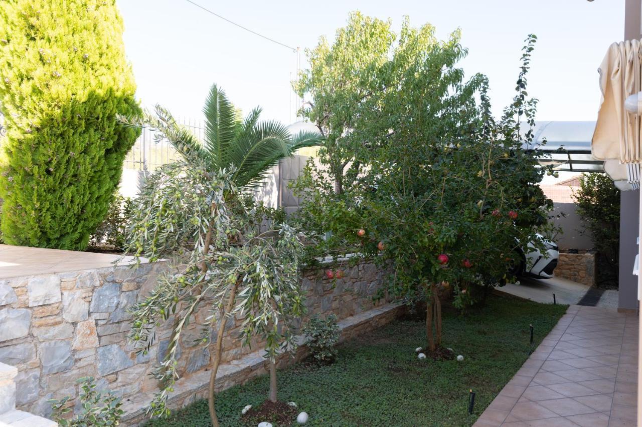 דירות אנביסוס Nostalgia Seaview House מראה חיצוני תמונה